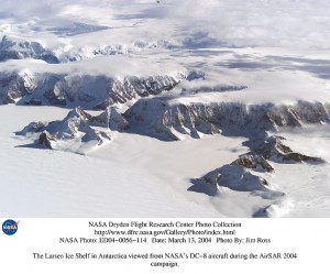 Larsen Ice Shelf in 2004