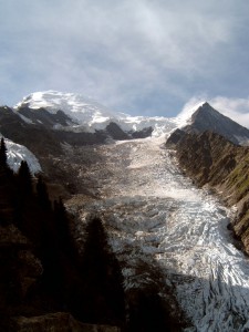 Glacier de Taconnaz in the French Alps. From Wikimedia Commons.